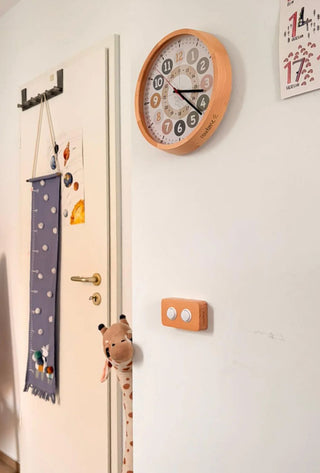 Kinderwanduhr kaufen: So findest du die richtige Lernuhr für dein Kind